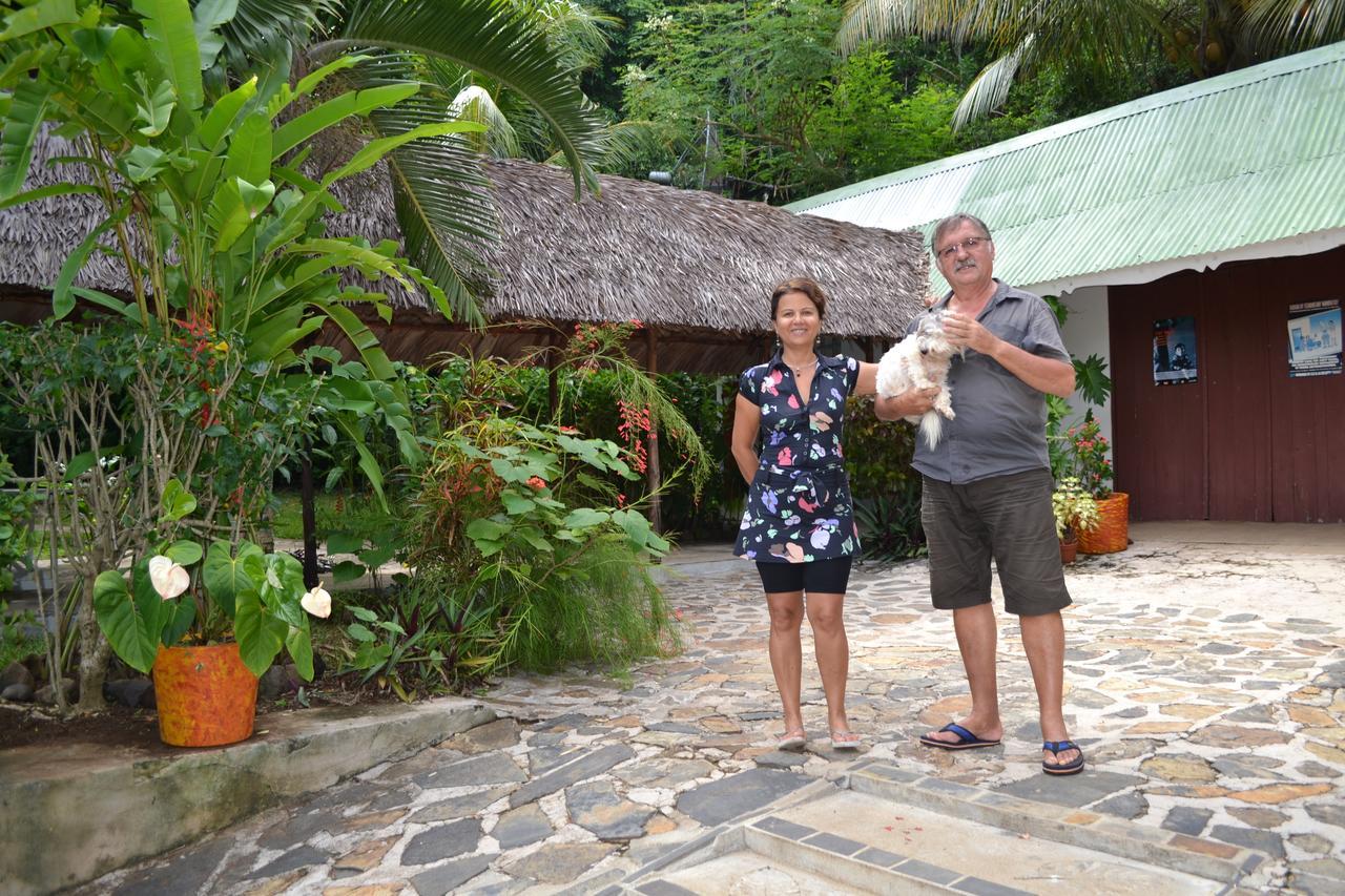 Hotel Gerard Et Francine Ambatoloaka  Exterior foto